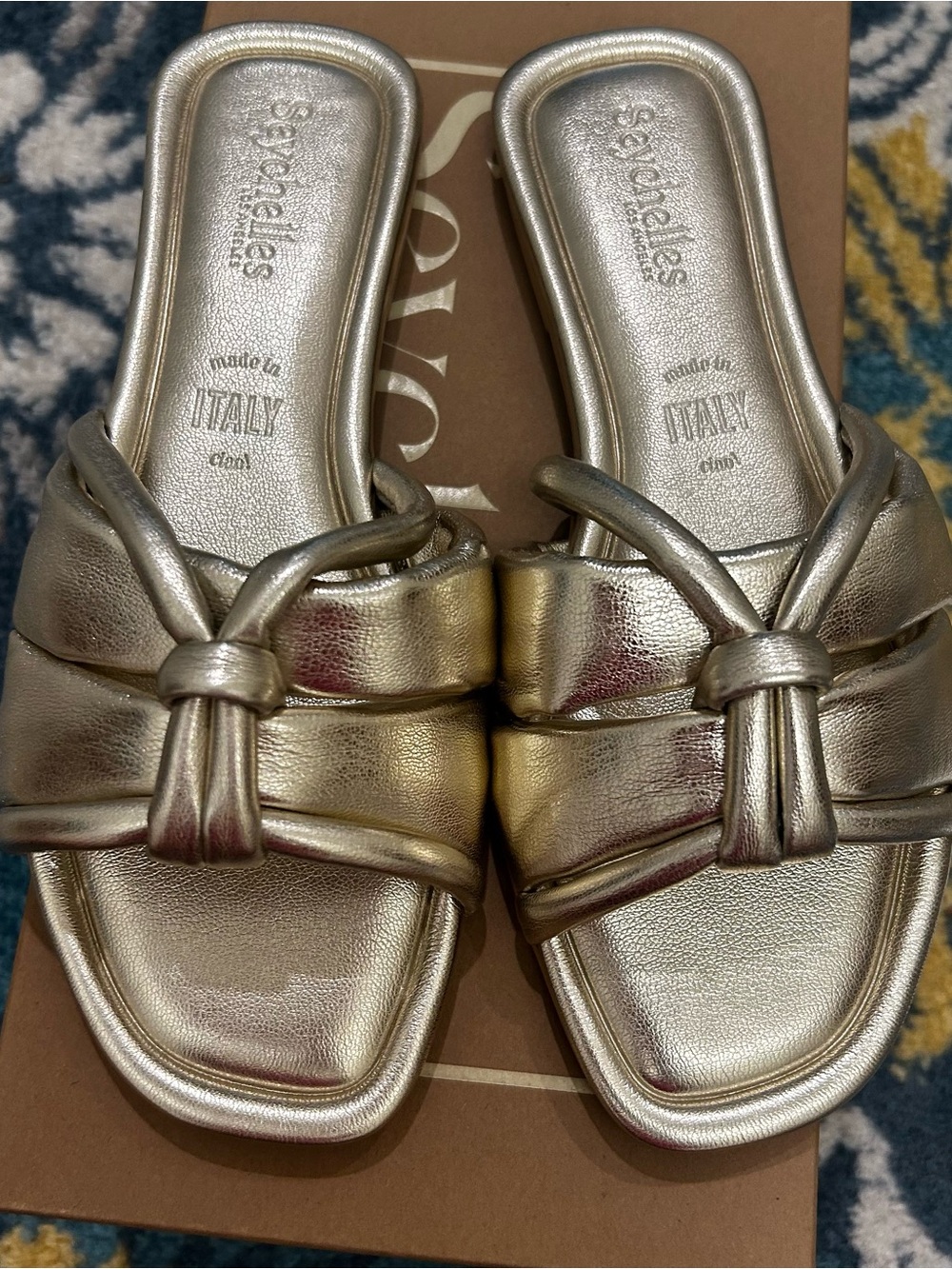 Seychelles Metallic Gold Knot Slide Sandals Size 6